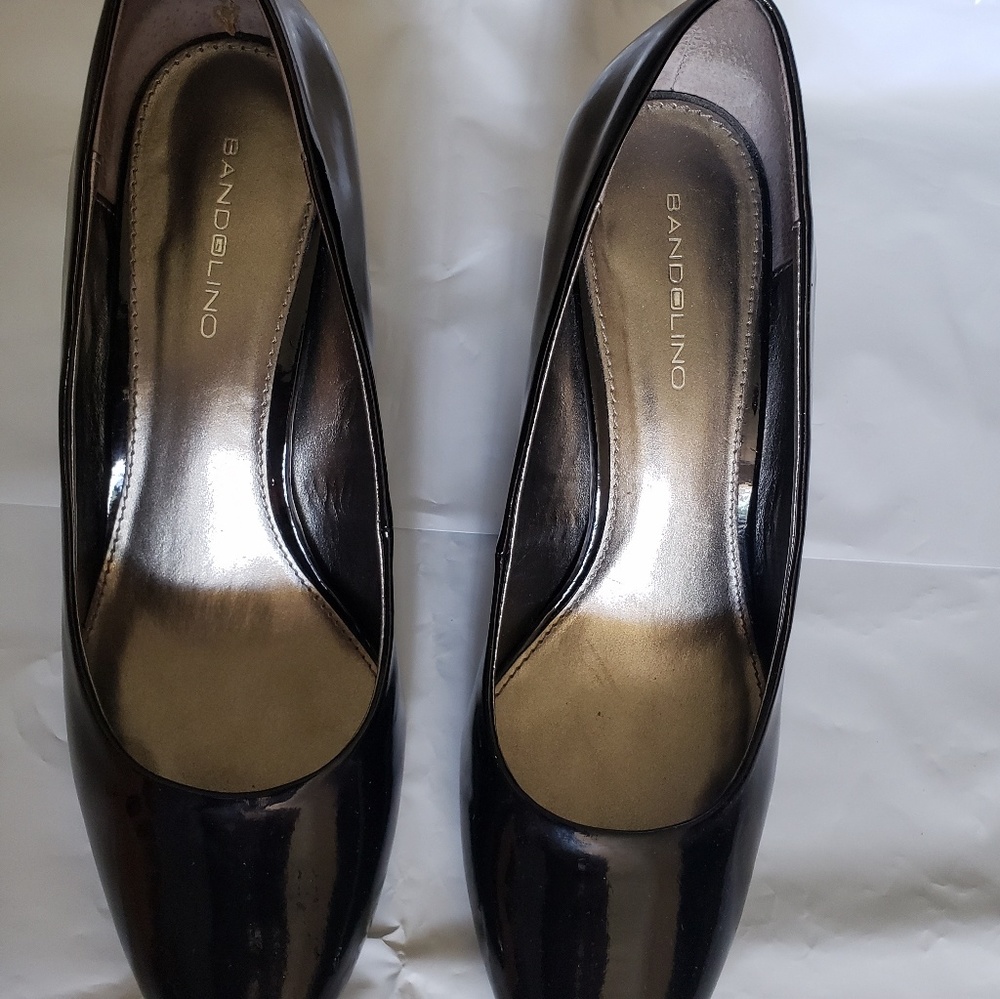 Bandolino Black Shoes 8 1/2 . Preowned.